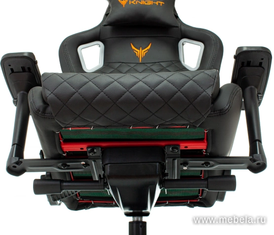 кресло Knight Titan